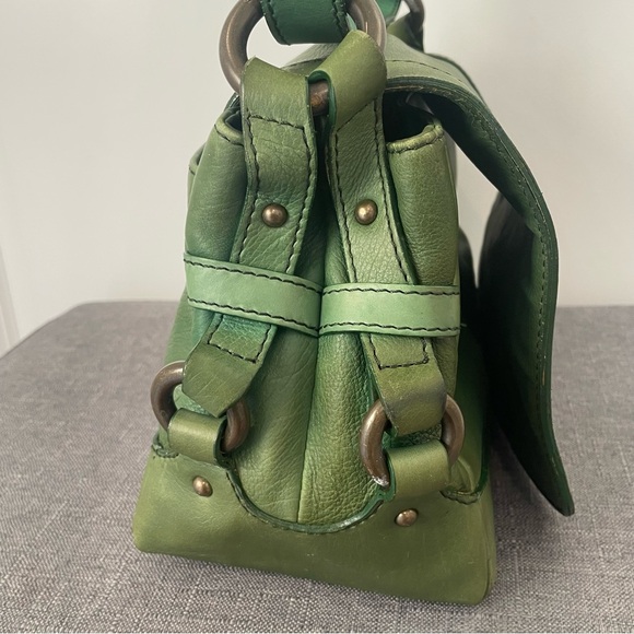 MARC JACOBS Vintage Y2K Green Turnlock Flap Satchel - Picture 8 of 14